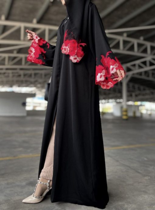 Red Ibzi Abaya - Image 2