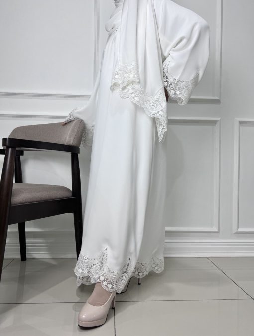 Hubaibah White - Image 3